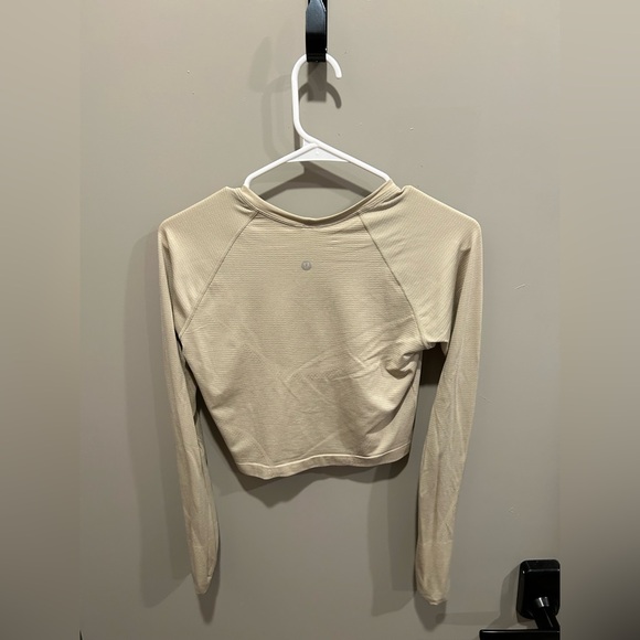 Cropped long sleeve swiftly tech - Picture 2 of 3